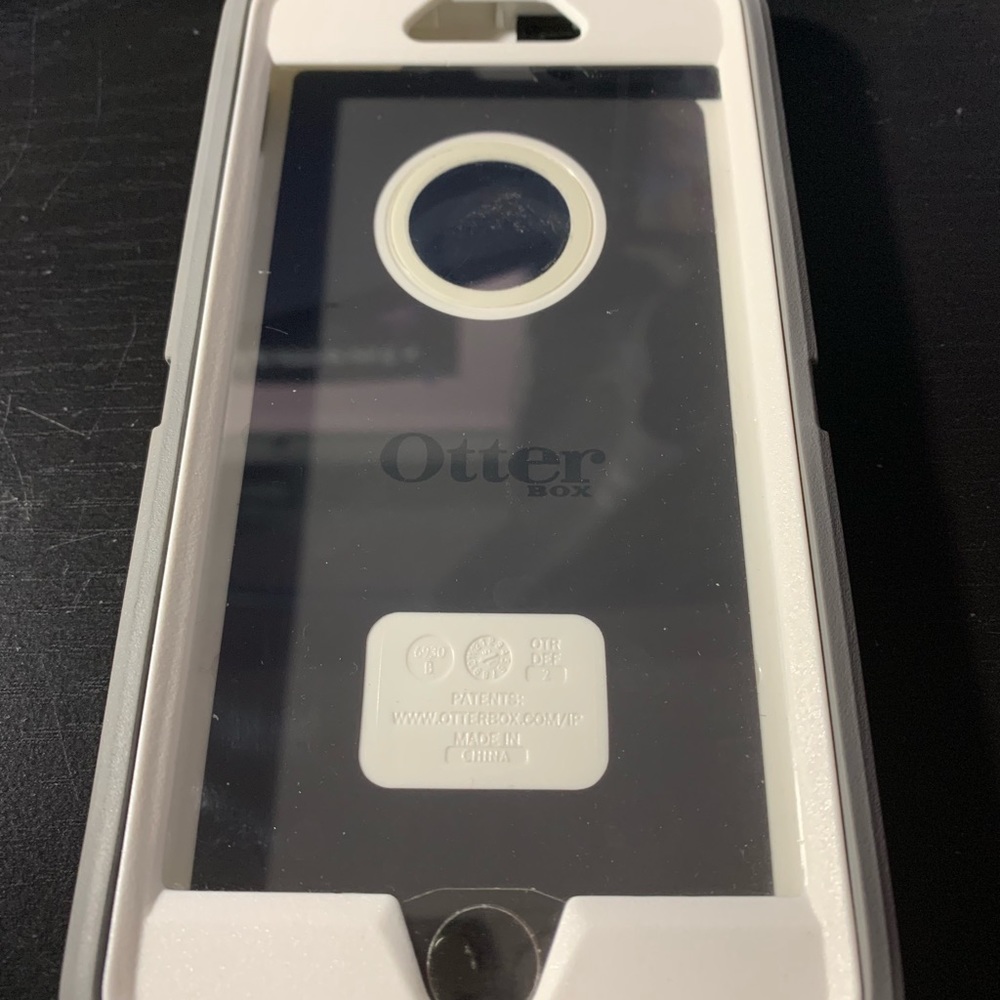 iPhone 6s Plus Otterbox Defender series Case